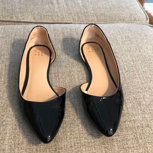 A New Day shiny black pointy toe flats, 7.5